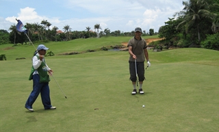 Fairway Golf Club W